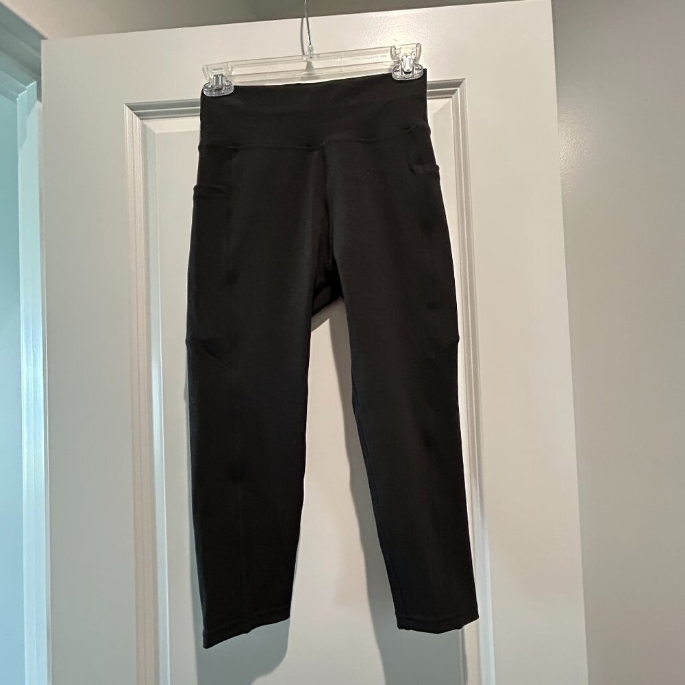 Womens Popfit Harlow Crop Leggings in Size Small